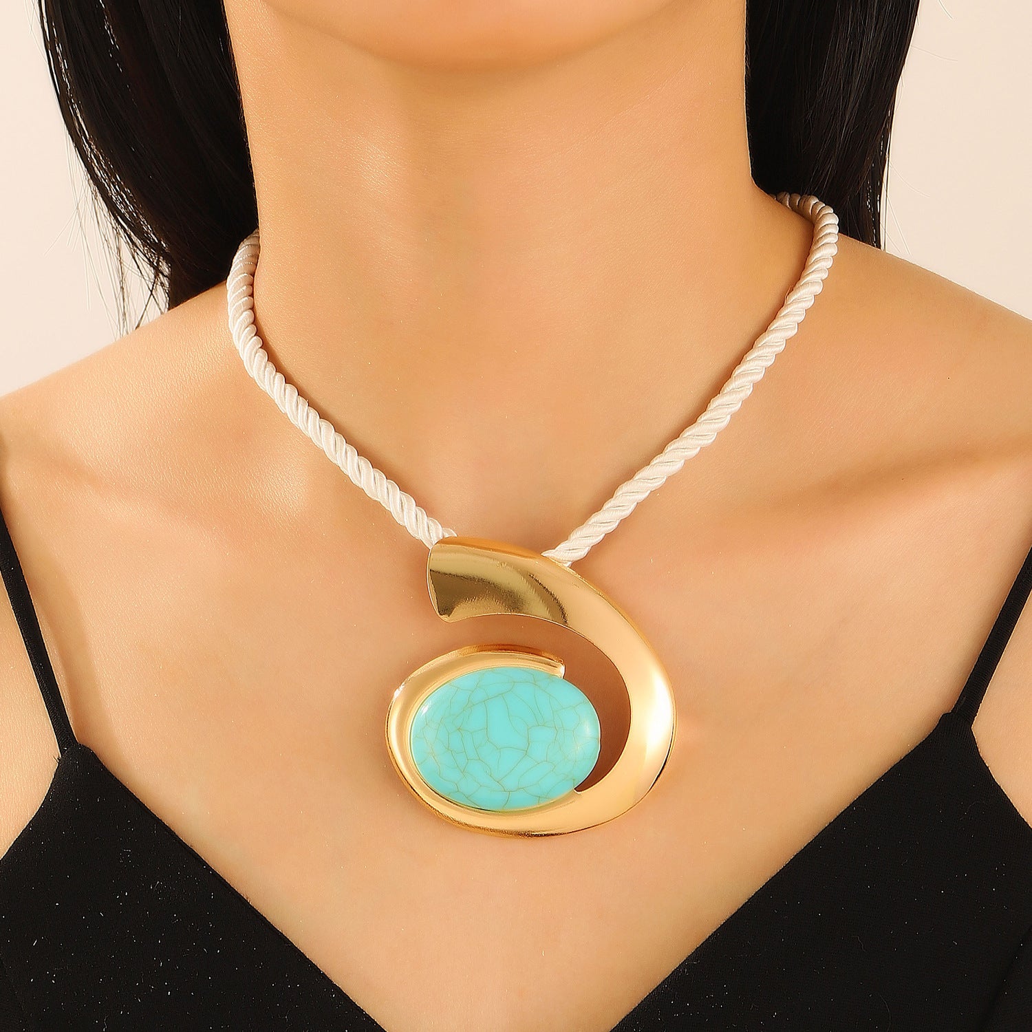 Bohemian Turquoise Crackle Stone Necklaces with Pendants for Women