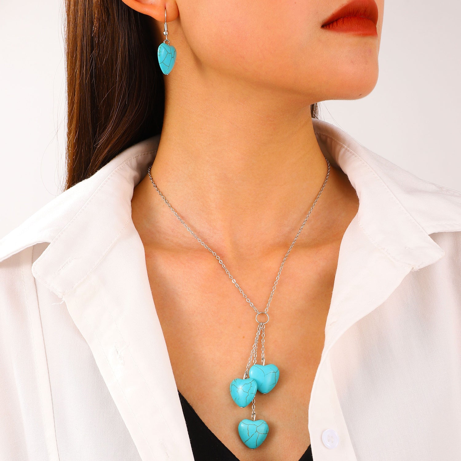 Bohemian Turquoise Crackle Stone Necklaces with Pendants for Women