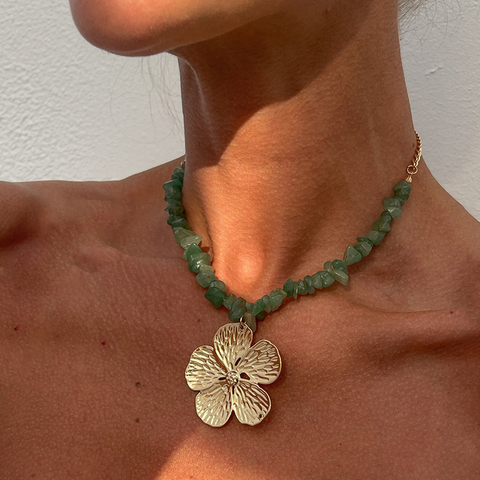 Bohemian Chip Stone Line Beaded Necklace, Retro Five - Petal Flower Pendant Clavicle Chain