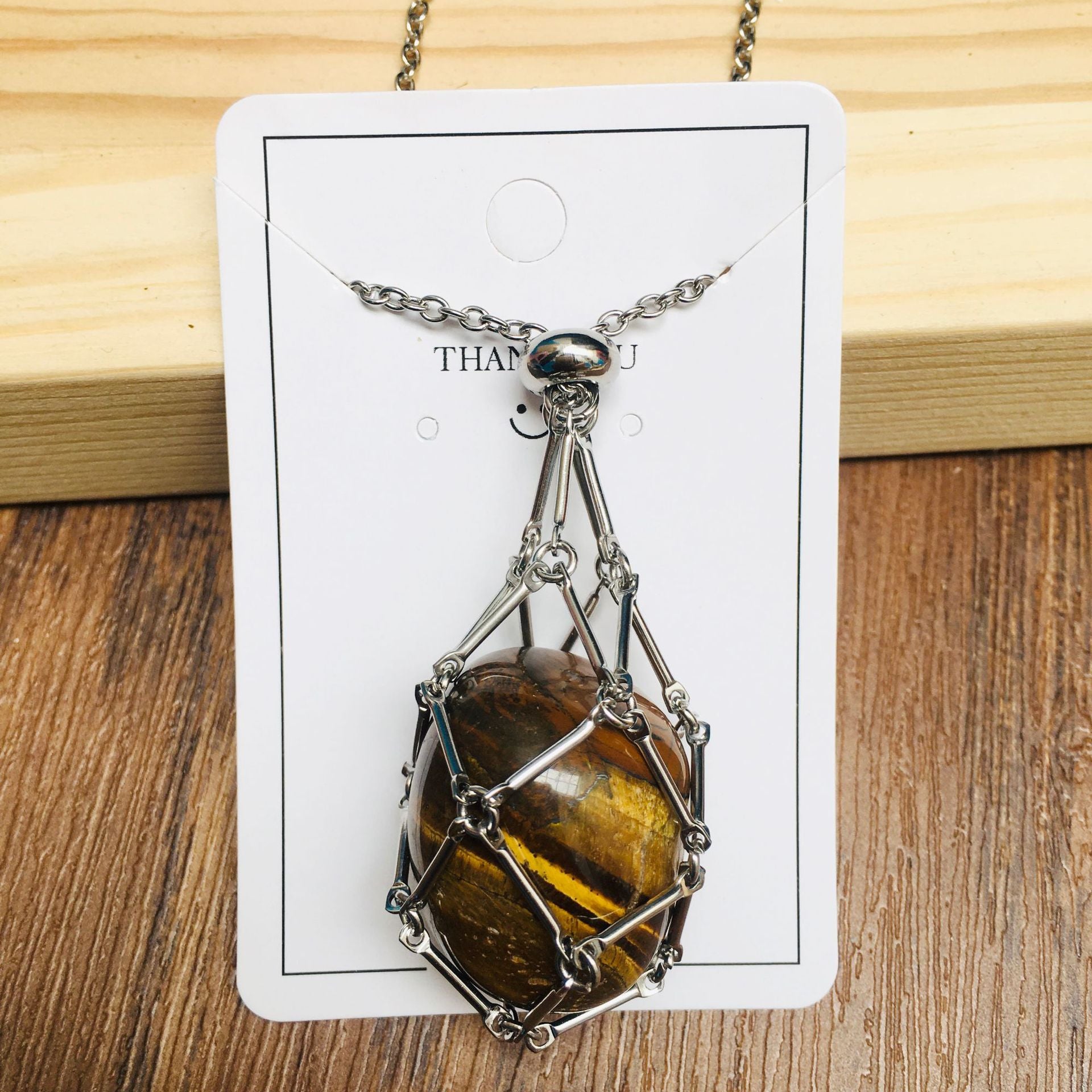 Natural Crystal Vine Diamond-Drop Pendant Necklace (Niche Design)
